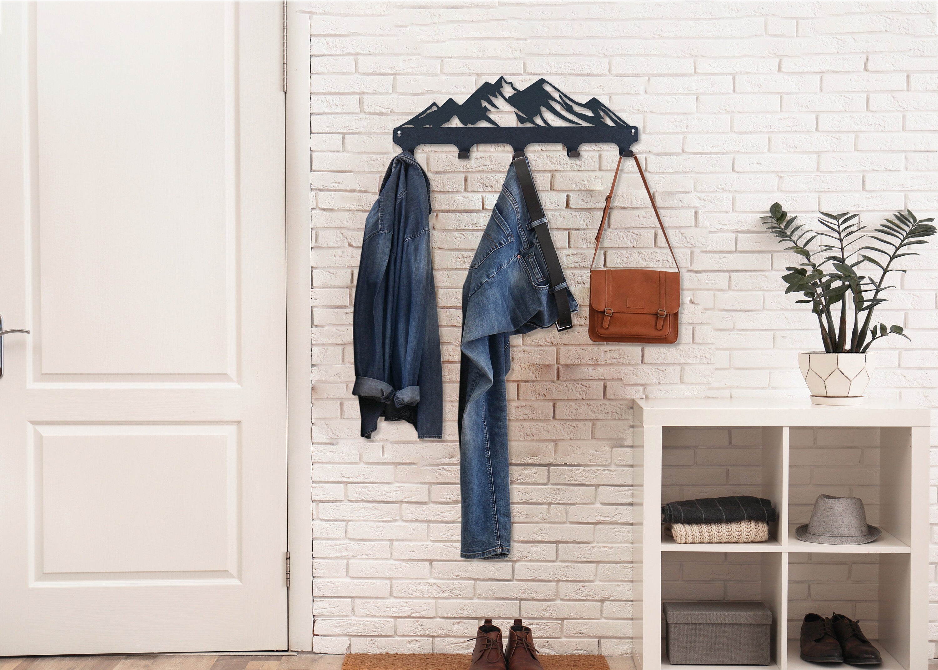 Mountain Coat Rack