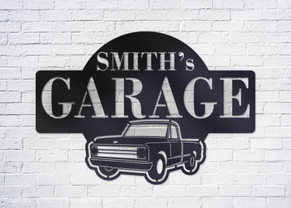 Dad's garage metal sign